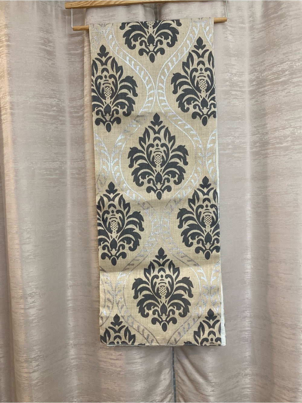 Cotton Craft Beige, Gray and Silver Damask Jute Table Runner 72”X 13.5”. New